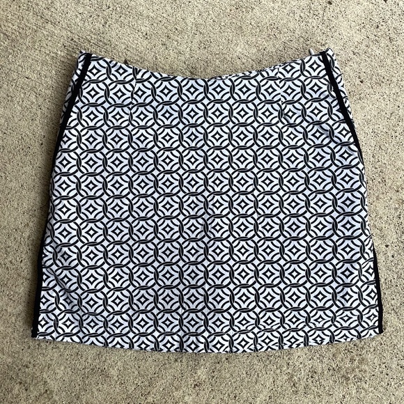 Golf Skort - Picture 1 of 9